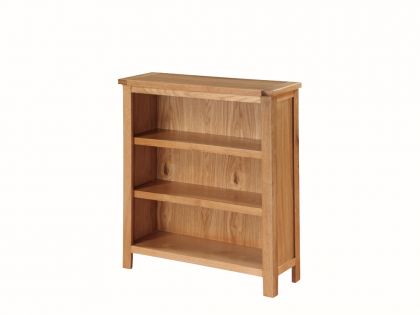 Hartford City Low Bookcase - Oak