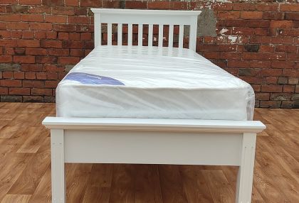 Bronte Pine Single Bed 3ft - White