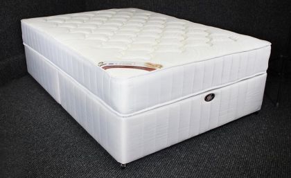 Platinum Divan