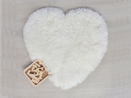 Sumptuous Heart Rug - White