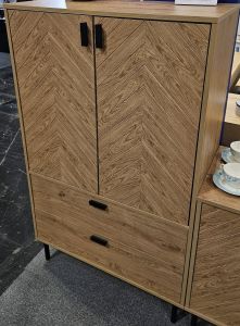 Leon 2 Door 2 Drawer Cabinet - Medium Oak Effect