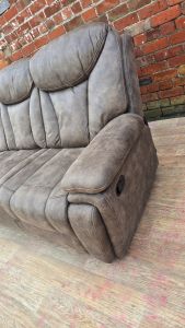 Marine Fabric 3 seater recliner with console - Mocha