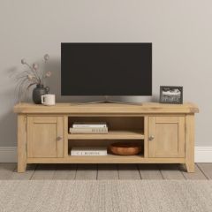 Windsor Straight TV Unit – Natural Oak