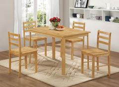 York Medium Dining Set with 4 Chairs - Natural Oak