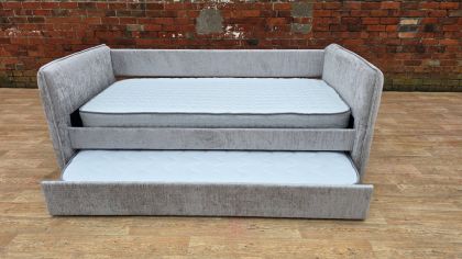 Calia Day Bed - Grey