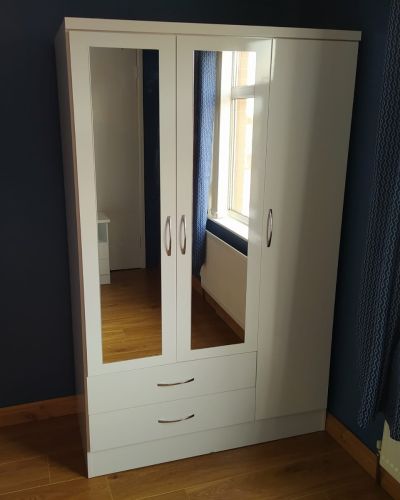 Nevada 3 door wardrobe white discount